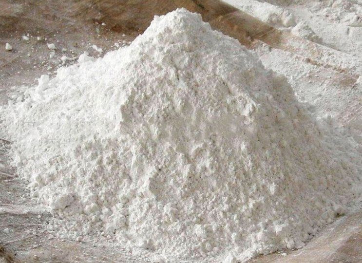 Белая глина – средство против сыпи