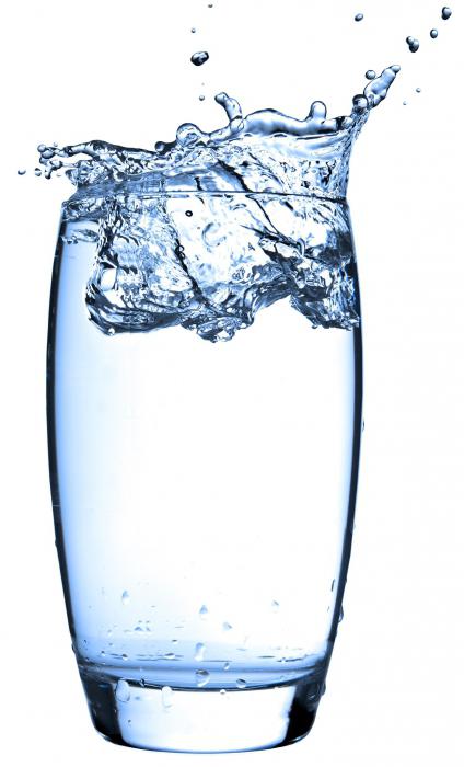 вредно пить много воды