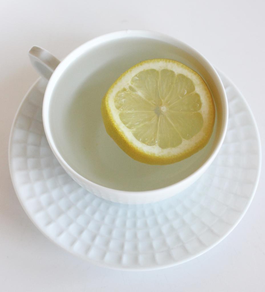 сколько пить воды с лимоном с утра