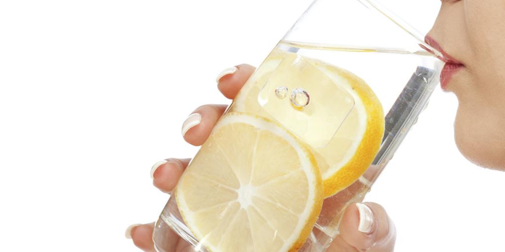 пить воду с лимоном с утра