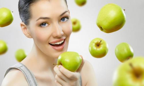 Яблоко Голден калорийность 1 шт. Сколько калорий в яблоках сорта Голден