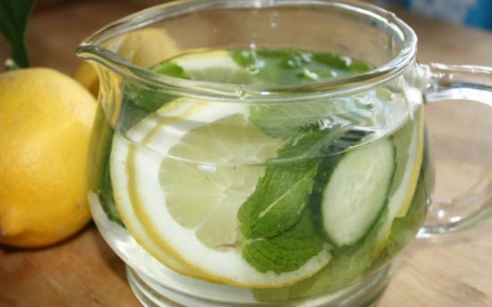 Имбирный напиток с лимоном и мятой