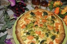 Киш с семгой и брокколи