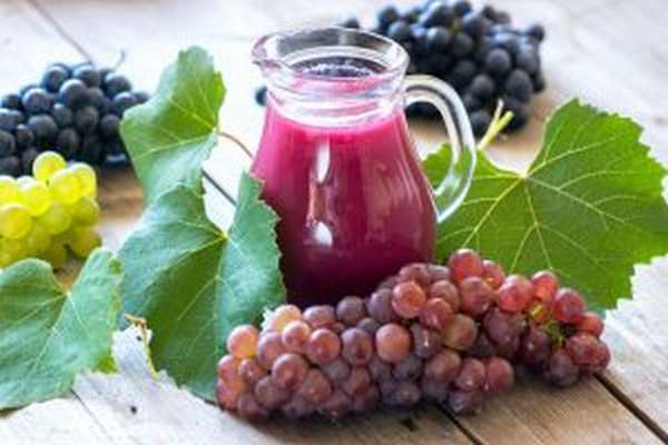 Недостатки употребления винограда для похудения