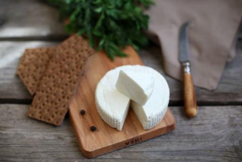 Козий сыр при диете. Какой сыр можно есть при похудении?