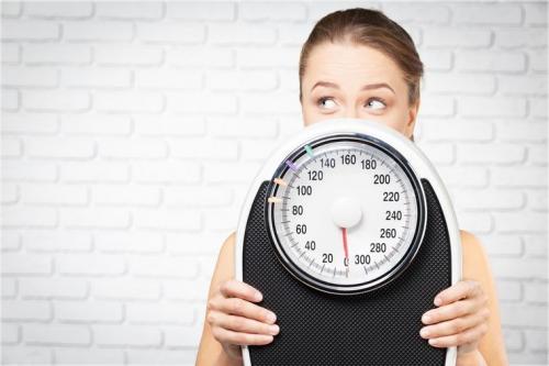 Быстро набирается вес причины. 7 причин, по которым женщины быстро набирают вес