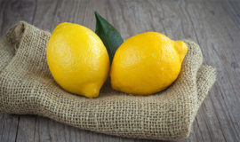 Лимоны для чистки